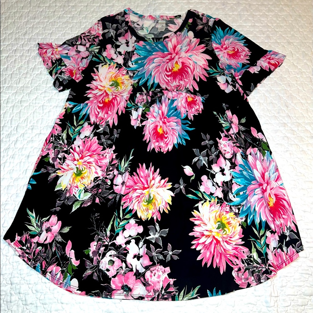 Boutique Ruffle Sleeve Dress